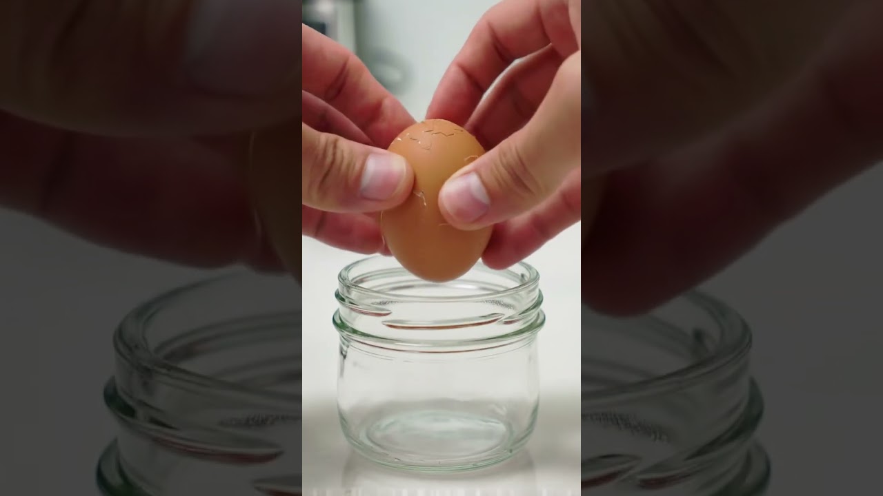 勞 5-Second EGG PEEL! The Hack You NEED! ✨