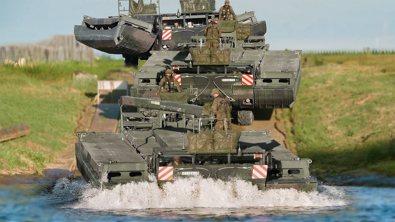 M3 Amphibious Rig Builds 400ft Bridge in Just 20 Minutes