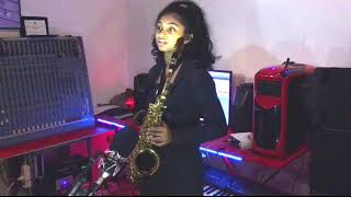 LAMBADA - Alto Saxophone cover by Sandra Fernando   (AURA STUDIO ගෙදර සාලේ )