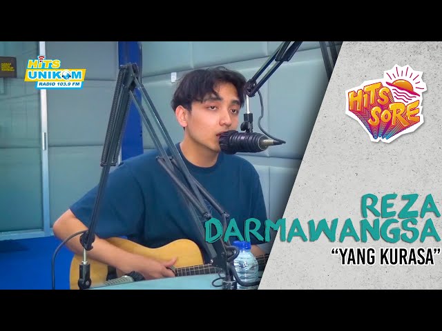 [Reza Darmawangsa] 'Yang Kurasa'  (Official Lyric Video) LIVE AT #HITSSORE class=