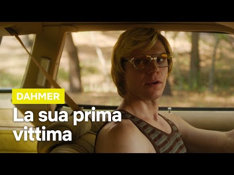 Jeffrey DAHMER adesca la sua PRIMA VITTIMA | Netflix Italia