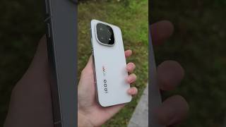 iQOO 15 First Look 🔥 Fastest Flagship in 2025 #iQOO15 #TechShorts #smartphone #Shorts #GadgetNews
