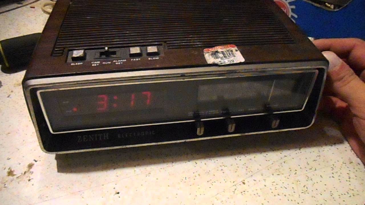 Vintage Zenith "Electronic" Clock Radio YouTube