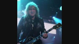 Gotthard - Mighty Quinn (mit Fotos).wmv