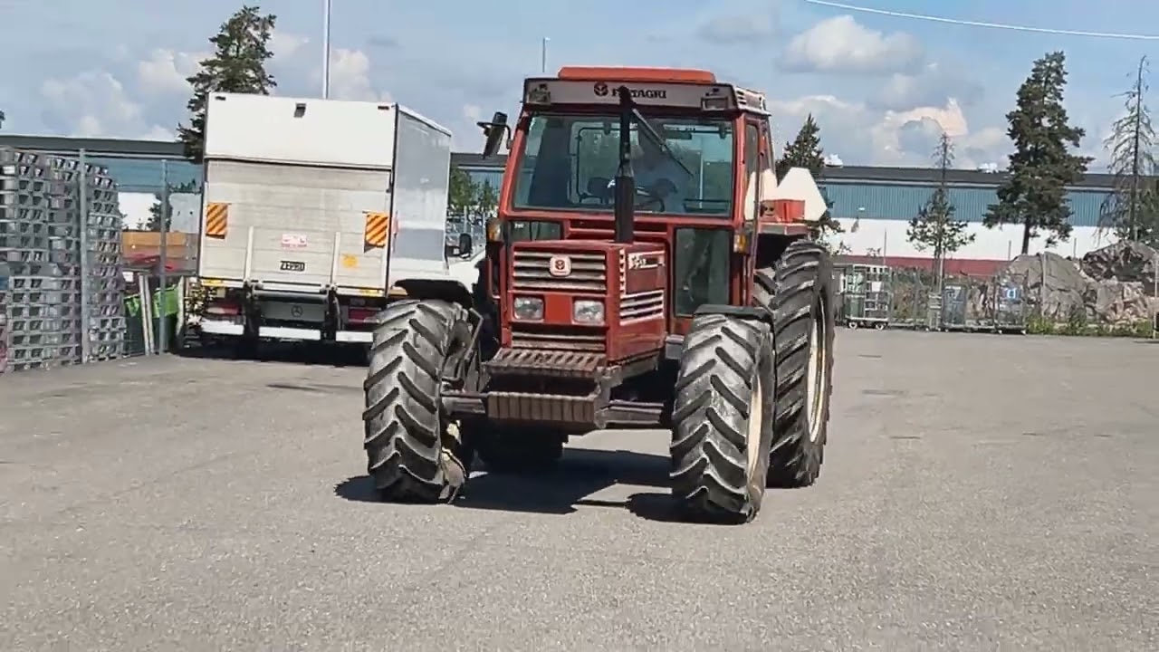 Traktor FIAT 110-90 DT