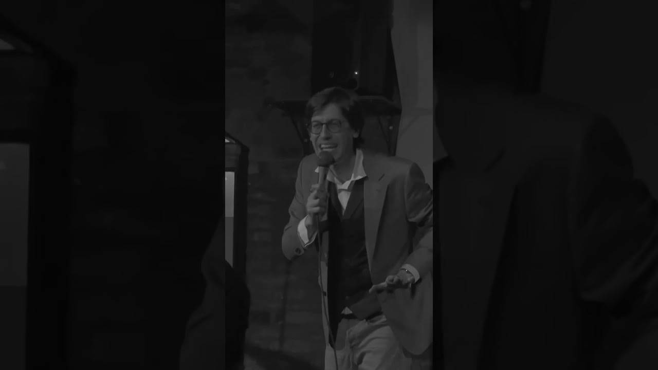 Alessandro Ciacci live ai Bevitori longevi