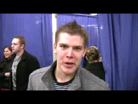 Paul Stastny greets Eurolanche