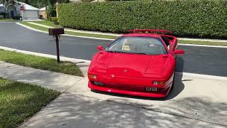 1991 Lamborghini Diablo Cold Start and Driving