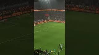 Trabzonspor Taraftarı Altay Ve Jesus Ile Dalga Geciyor