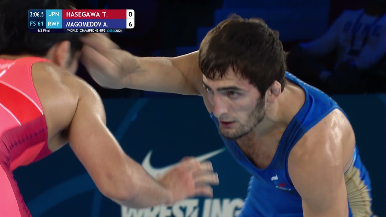 1/2 FS - 61 kg: T. HASEGAWA (JPN) v. A. MAGOMEDOV (RWF)