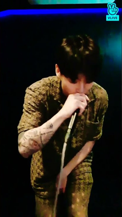 Jungkook's tiny dance🕺(Dope)
