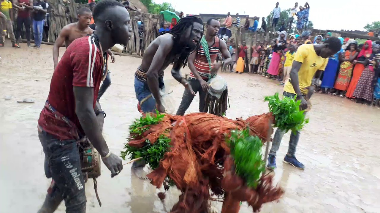 Du jamais vu incroyable  papa Cissokho sur le tam-tam