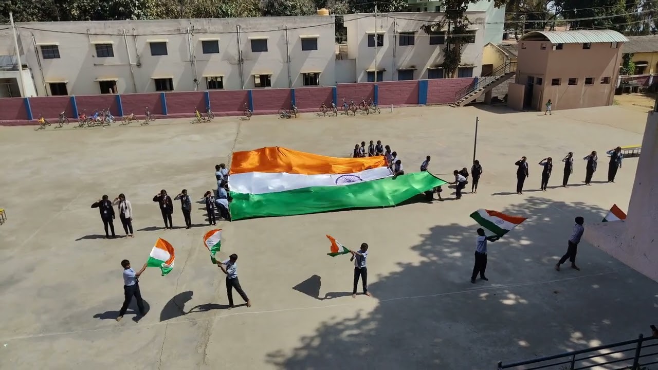 Subdin Des Rangeela Vande Maataram Dance Cover By Priya English School Gubbi