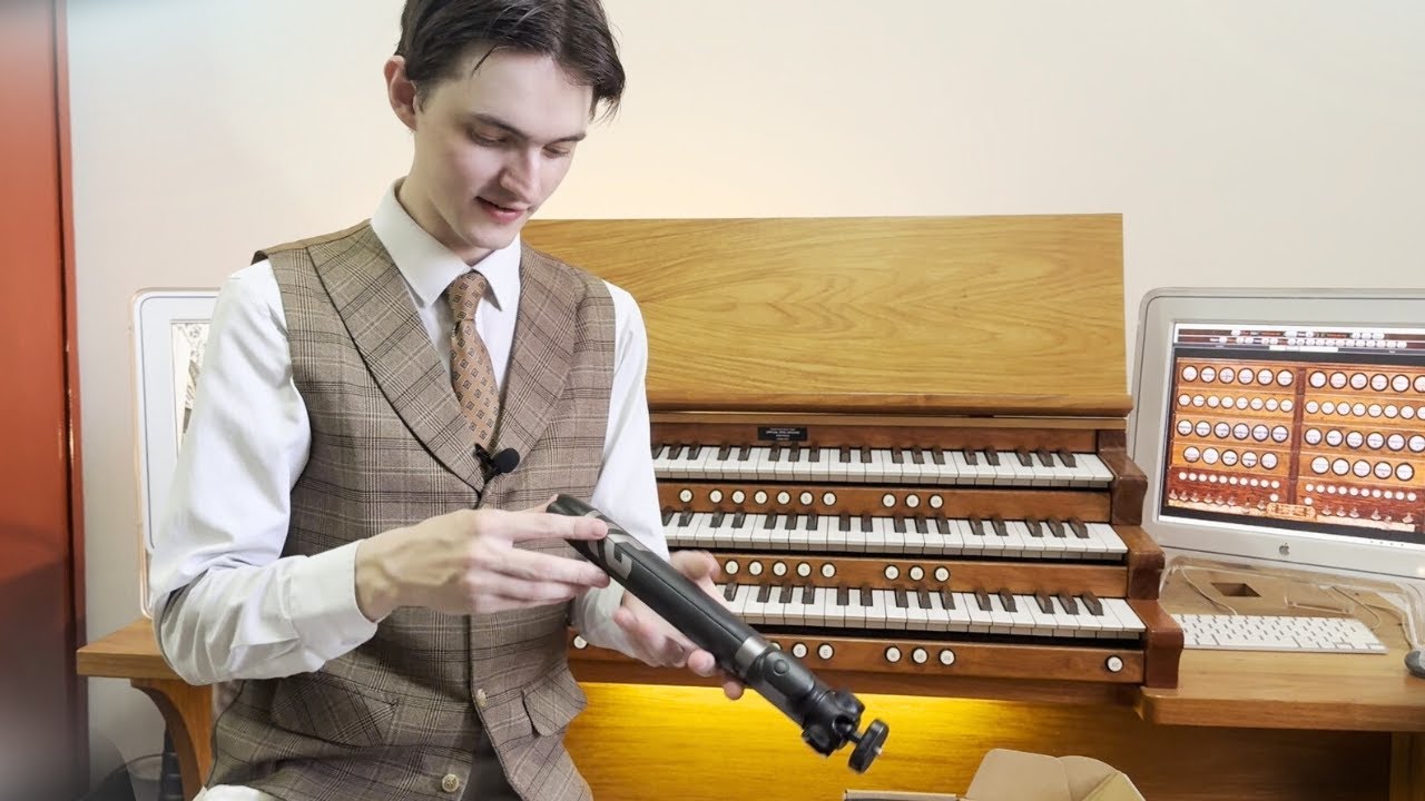 Portable Music Stand for iPads: KraftGeek Variety Tripod Review