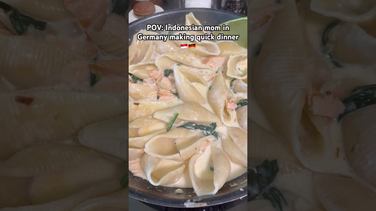 קונכיליות קרמיות עם סלמון מעושן ותרד