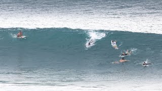 BIG WAVES & CLOUDY AT ULUWATU  SURFING BALI