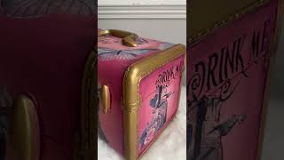I painted a vintage Samsonite train case in PINK! Wait till you see the final look! #diy