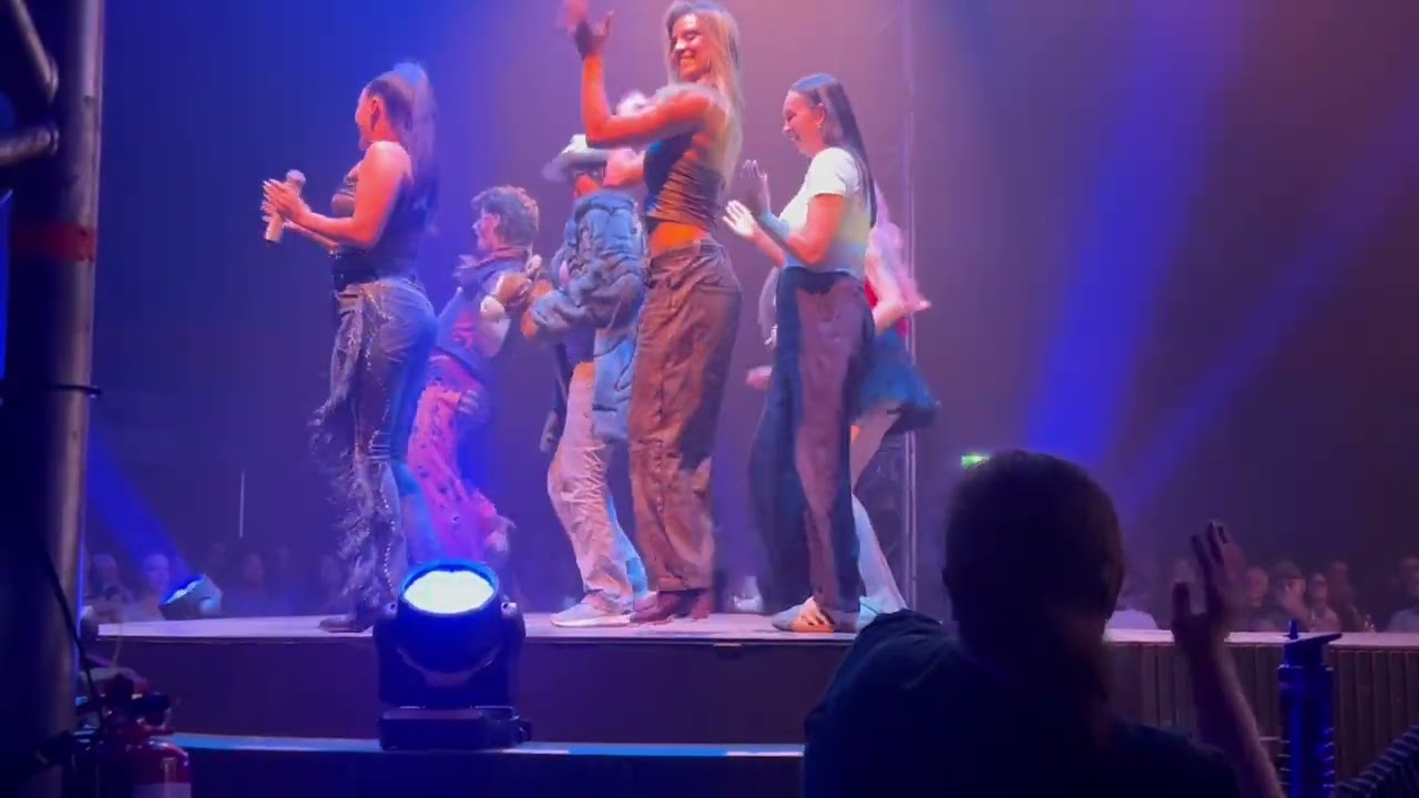 ADELAIDE, GEM CITY OF AUSTRALIA, PART 54 – LASSU CHAPITEAU