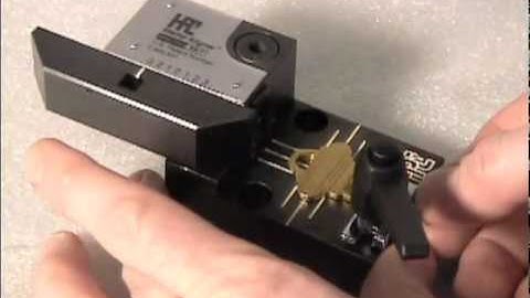 Stamping keys with the HPC Stamp Aligner™