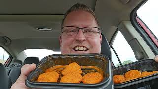Wendy's New Spicy Saucy Chicken Nugget Review !!!