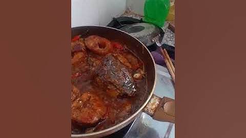 Hương vị đồng quê. canh chua rau muống. Cá lóc kho tiêu.