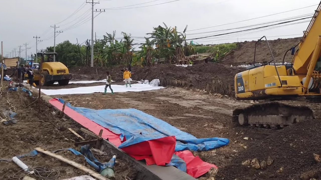Pantauannya  H14 Sore di Wareng Demak, Pemasangan Matras sebelum Pemadatan (010326)