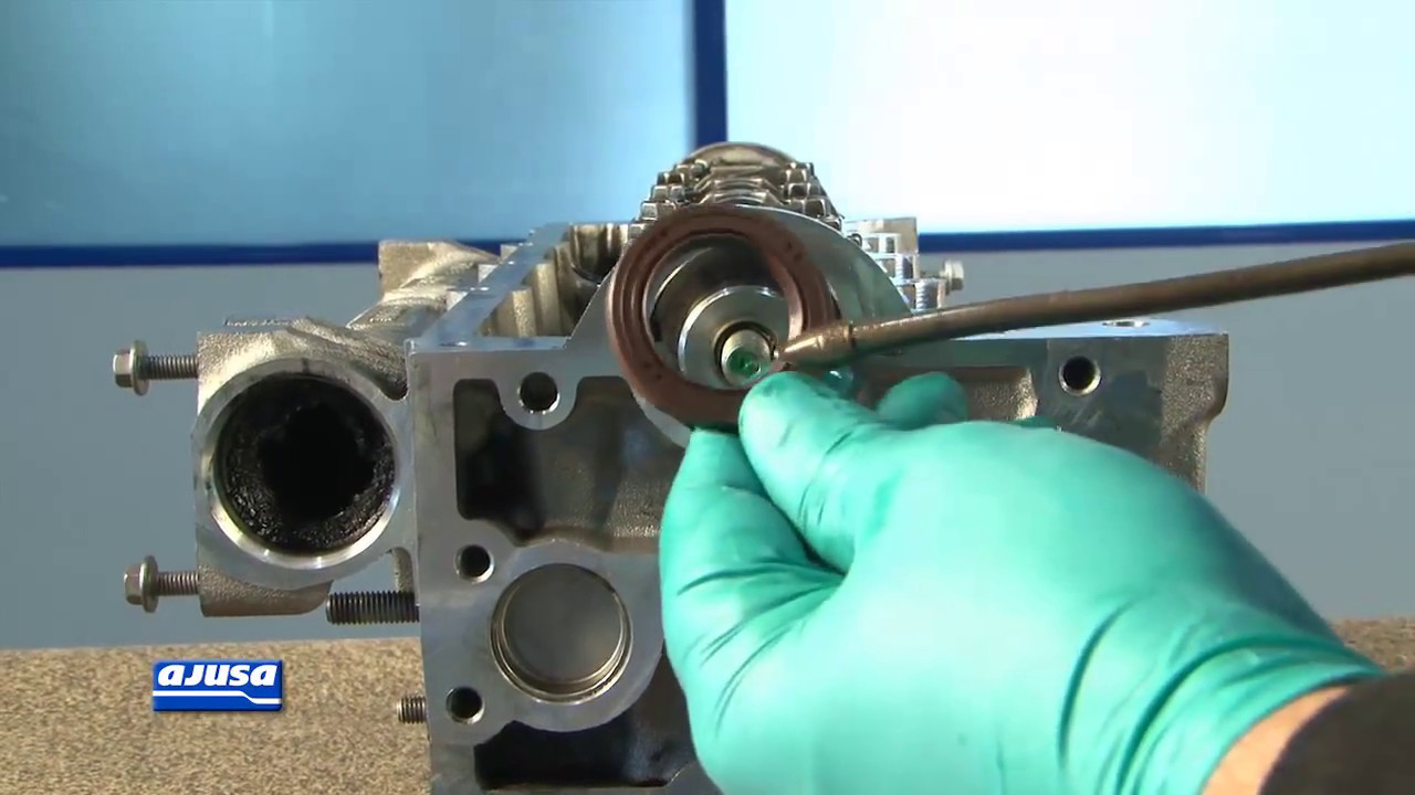 Camshaft Seal / Retén Árbol Levas Renault Megane . YouTube