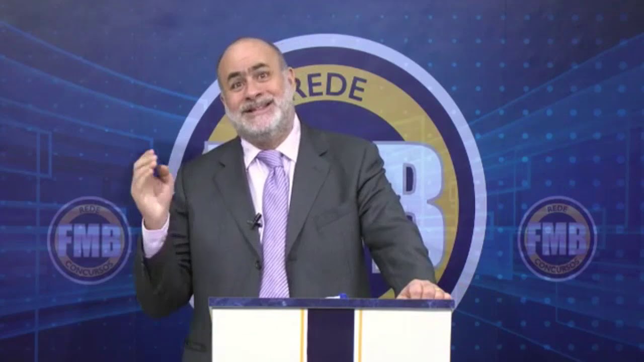 Furto qualificado mediante fraude ou furto fraudulento.