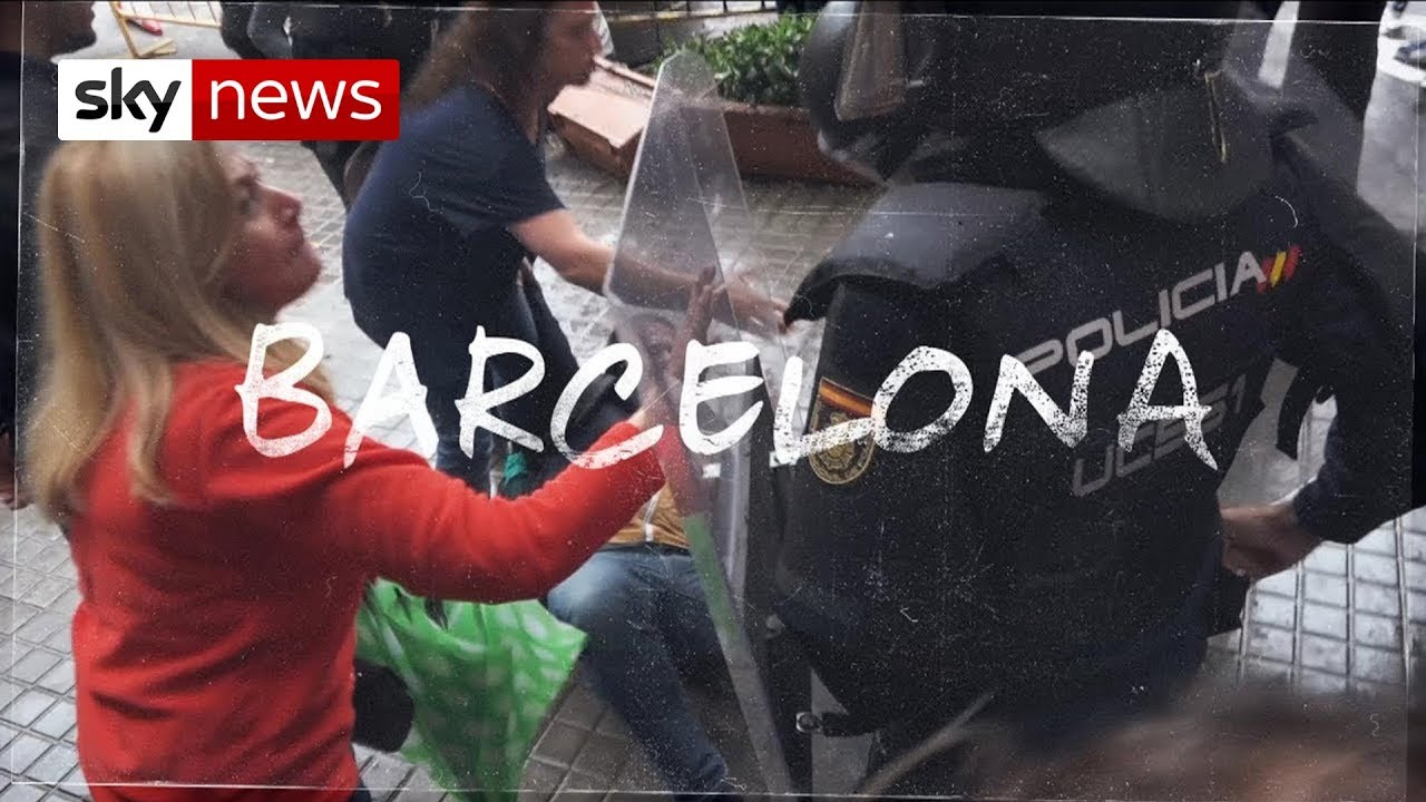 Riot police clash with activists in Catalonia | Hotspots