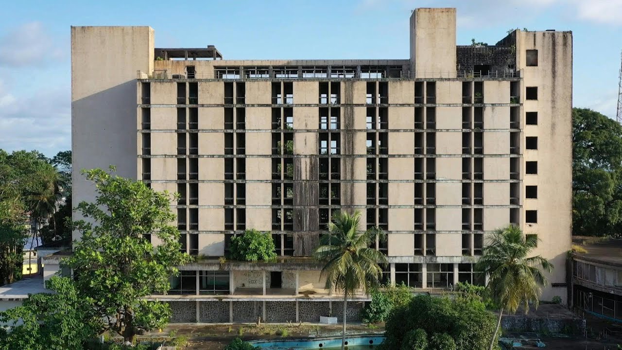 In Liberia, abandoned palace stands as symbol of haunted past | AFP