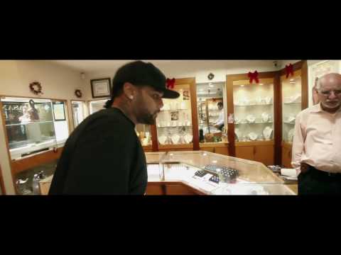 Смотреть «Triple C's - Finer Things (Feat. Masspike Miles & Rick Ross)» на YouTube Смотреть «Triple C's - Finer Things (Feat. Masspike Miles & Rick Ross)» на YouTube