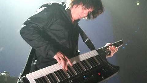 Jean Michel Jarre keytar solo - Max Schmeling Halle 05.03.2010