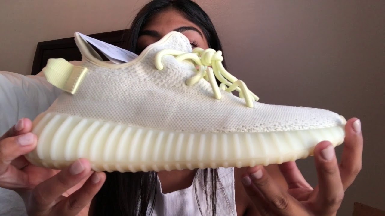 yeezy 350 woman