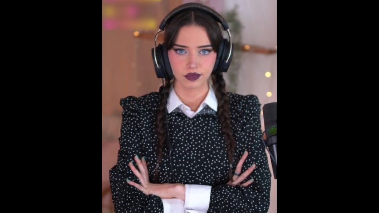LydiaViolet - Wednesday Dance - YouTube