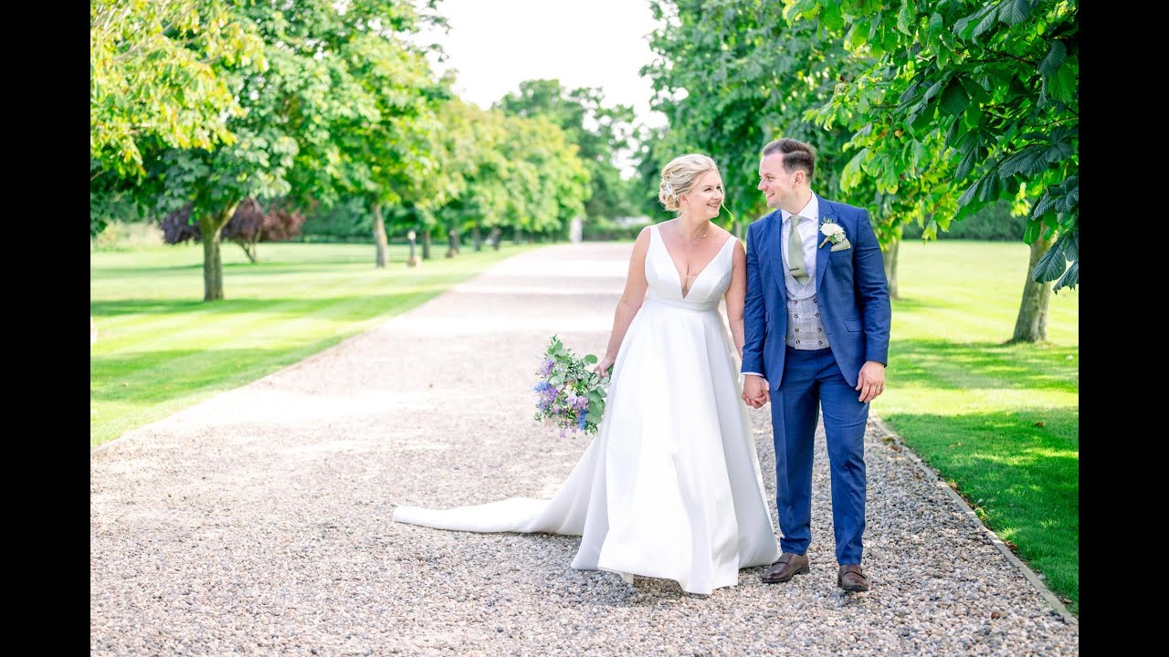 Vaulty Manor, Essex by Natalie & Max Photo and Films: J+G