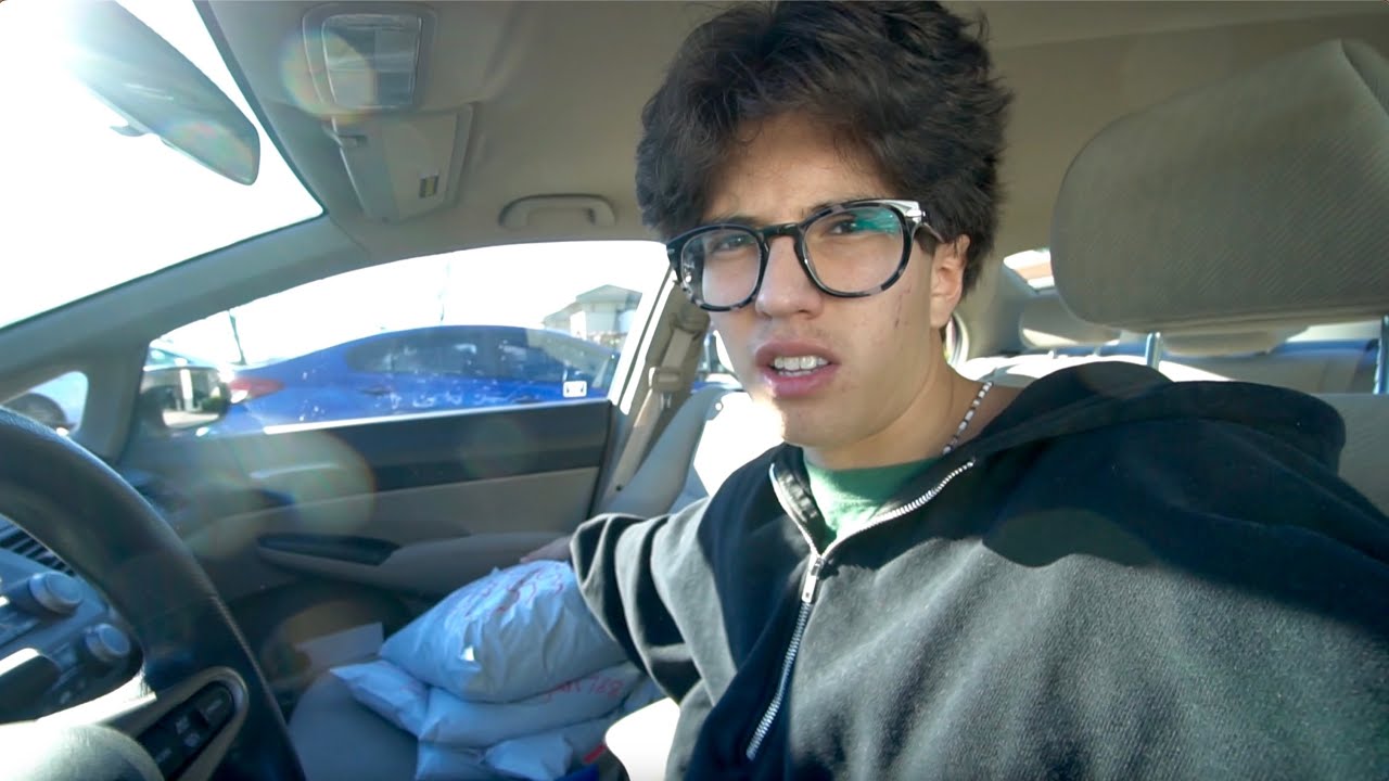 Пытаюсь привести свою жизнь в порядок, по одной посылке за раз.