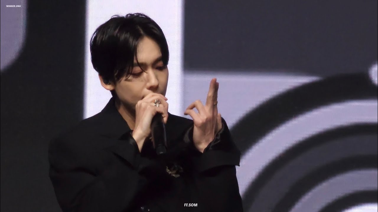 221210 위너 김진우 REALLY REALLY 4K 직캠 - MIC ON in THAILAND (WINNER JINU Focus)
