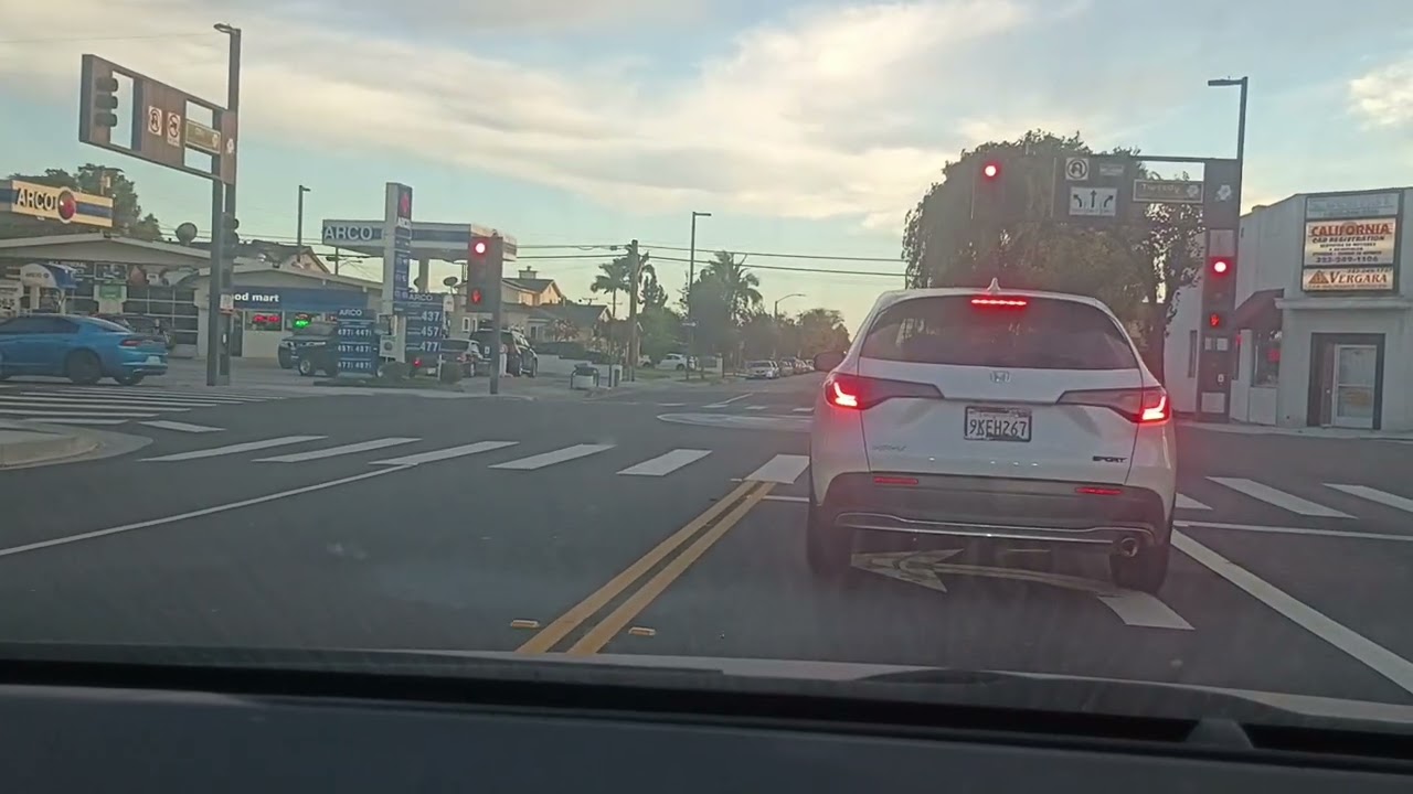 Un domingo por la tarde reciban abrazos corazón chapín 