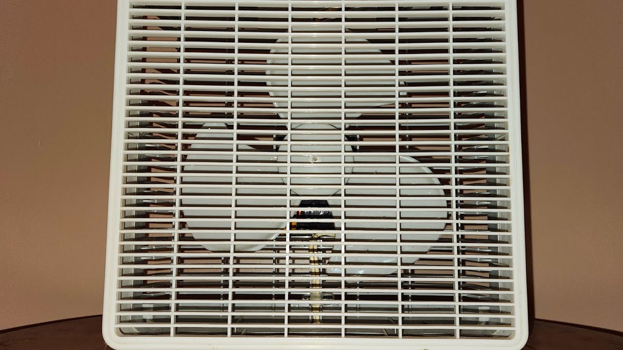 1997 Wind Chaser 9-10" Box Fan