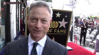 ACTOR GARY SINISE HONORED WITH HOLLYWOOD WALK OF FAME STAR