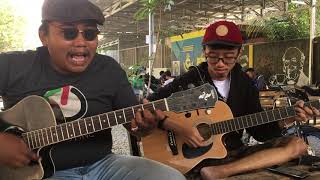 Amigdala  Kau Bukan Rumah tibatiba Bahagia Cover