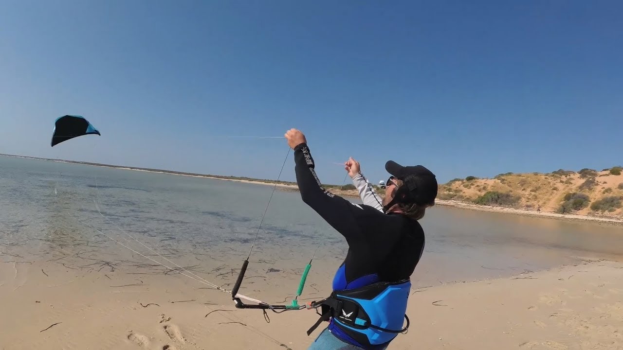 How to Kitesurf - Tip of the Week - ADVANCED - Reverse Launching your kite