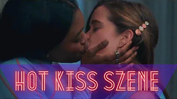 First Kill Season 1 x01 - Juliette & Cal || Kissing Scene | Lesbian Movies 🏳️‍🌈