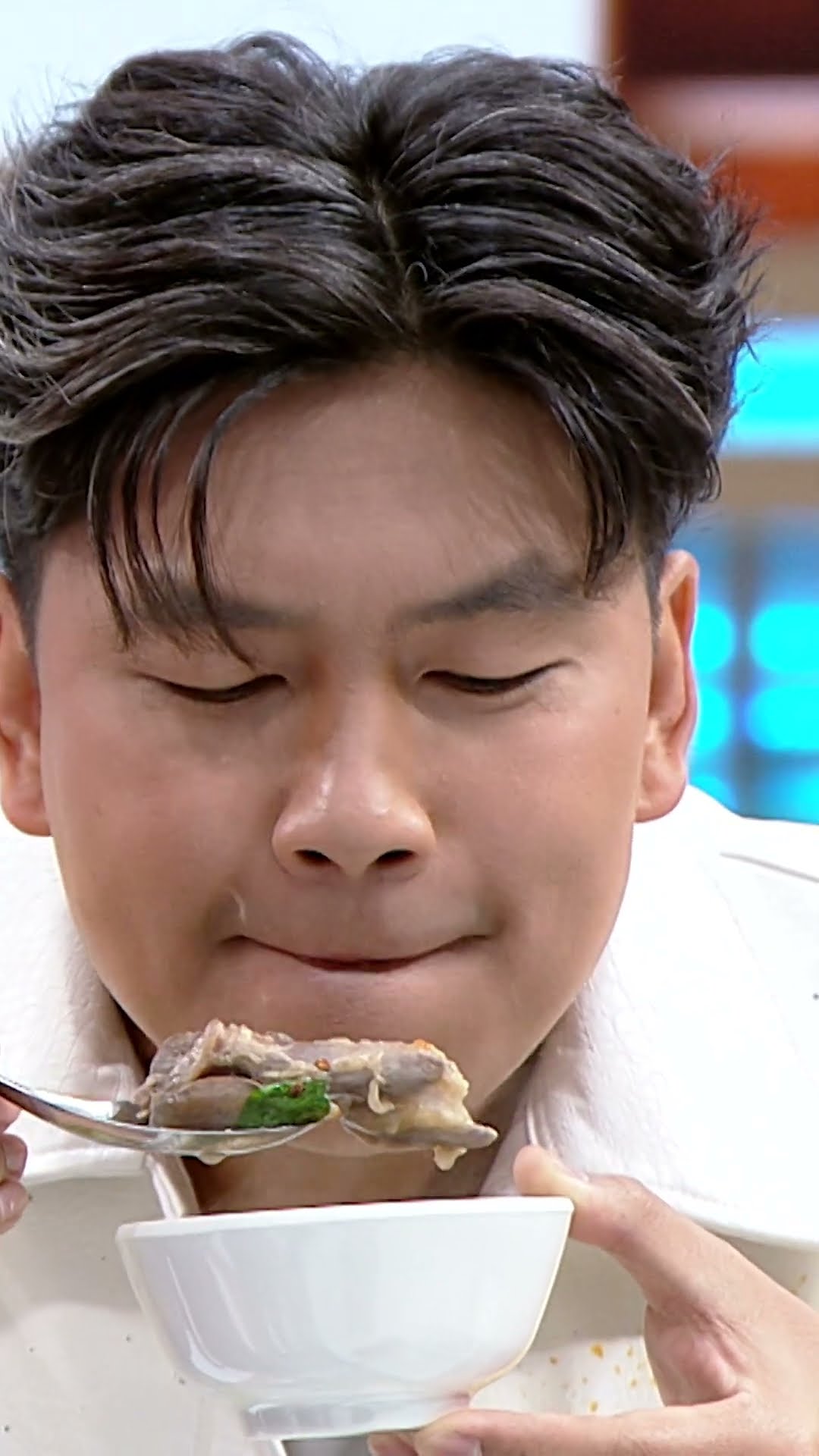 เมนู ต้มยำพุงปลาช่อนนา ร้าน ครัวบ้านเสื่อ #ปัญญา5ดาว