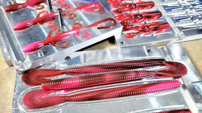 Hand Pouring Swimbaits on a HEAT SOURCE; Best Method For Hand Pouring  Aluminum Bait Molds 