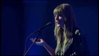 Taylor Swift - Delicate (live)