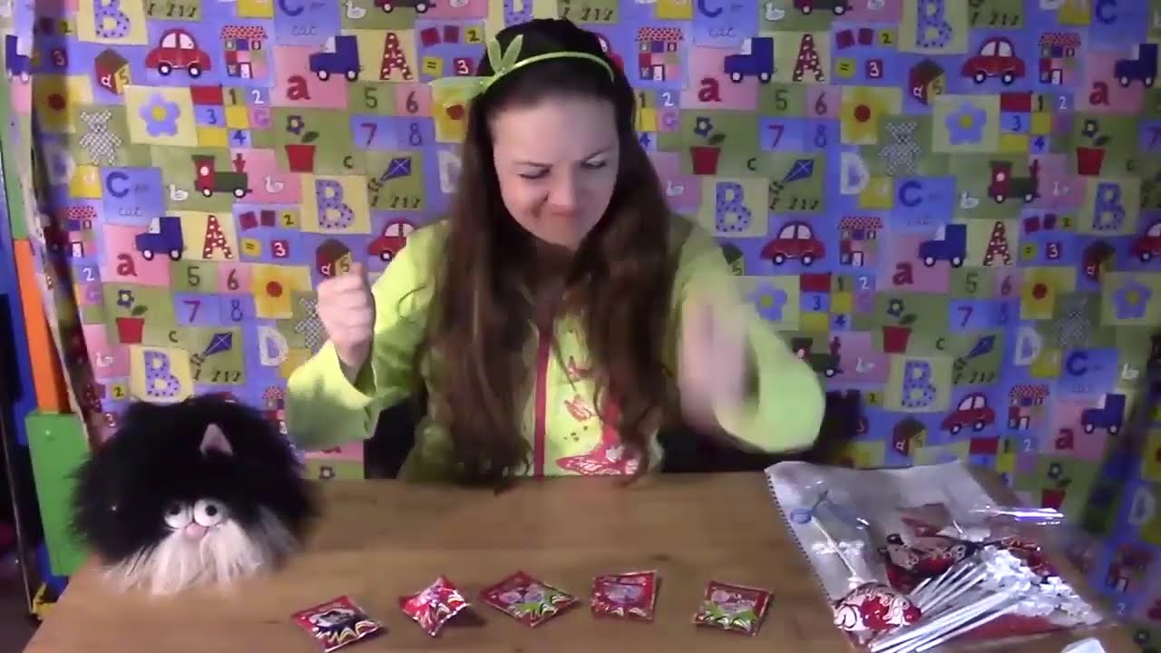 inflatable world Small hearts burst when you do not expect it at all.