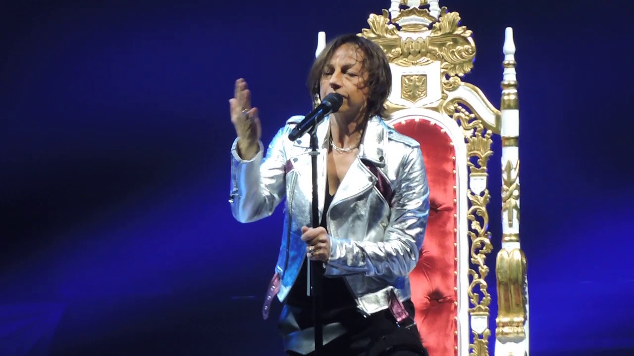 Gianna Nannini live forum assago MILANO 13.4.2018 - YouTube