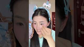 May Day Travel Makeup Look: Mint Manbo Tutorial for Beginners
