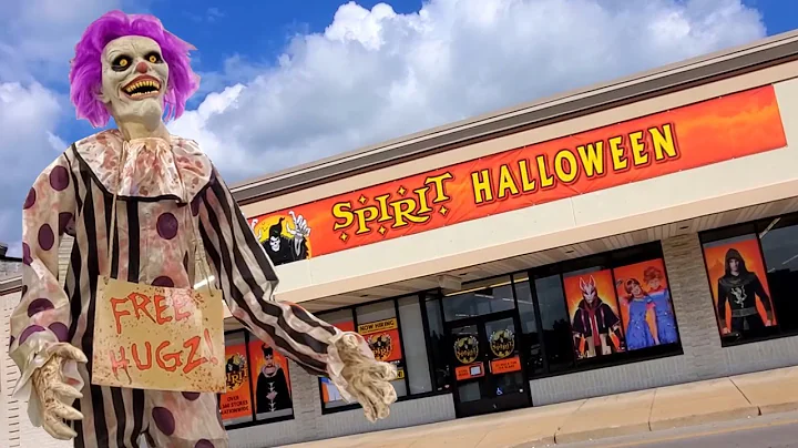 SPIRIT HALLOWEEN 2019 inside ABANDONED JoAnn Fabrics -Niles Ohio